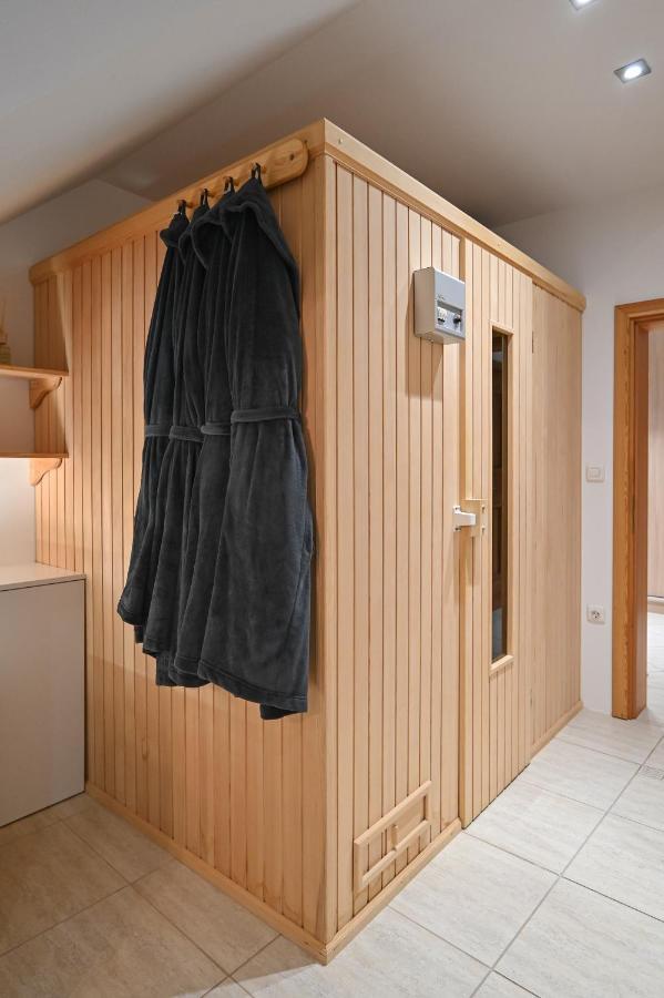 Apartment Stros With Private Sauna Kranjska Gora Exterior photo